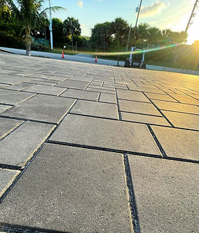 paver patio.jpg